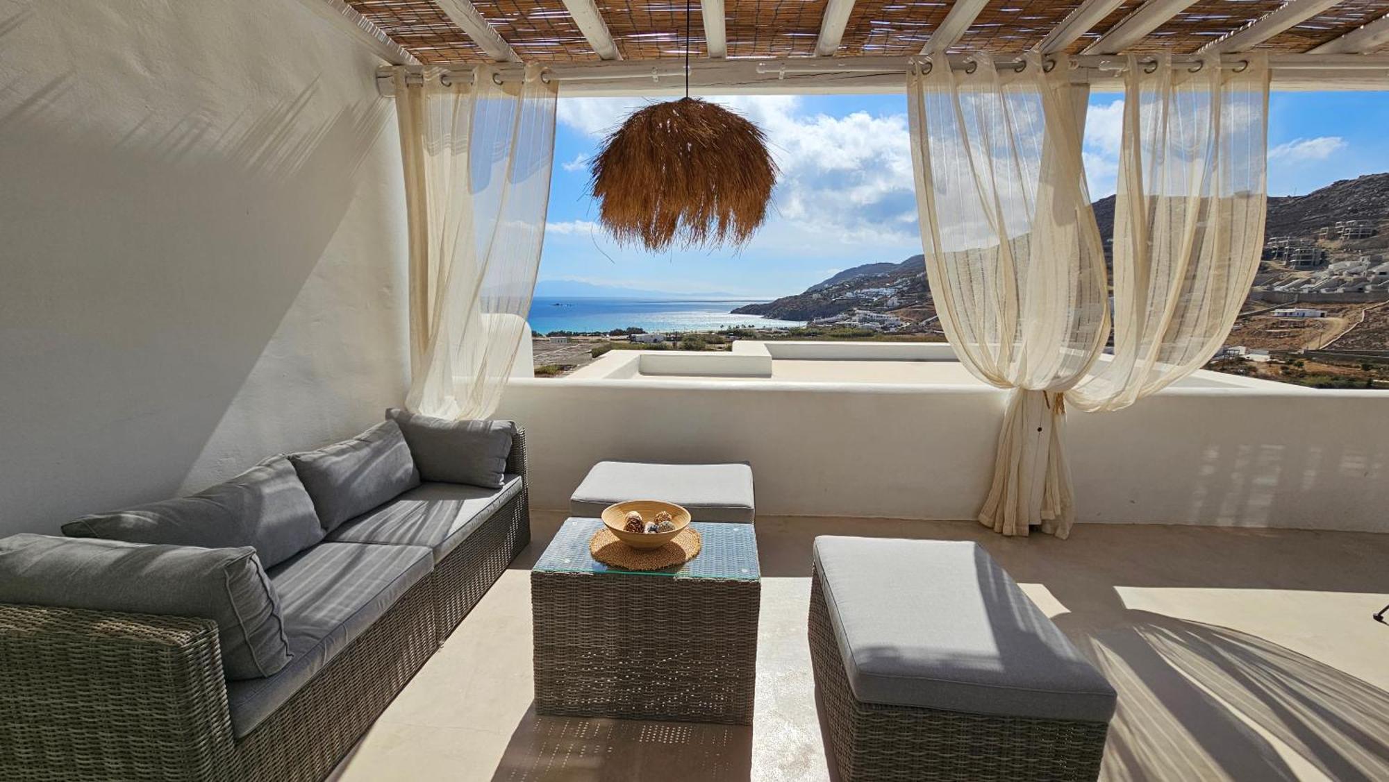 Mykonos4Islands Seaside Homes And Suites Кало Ливади Стая снимка